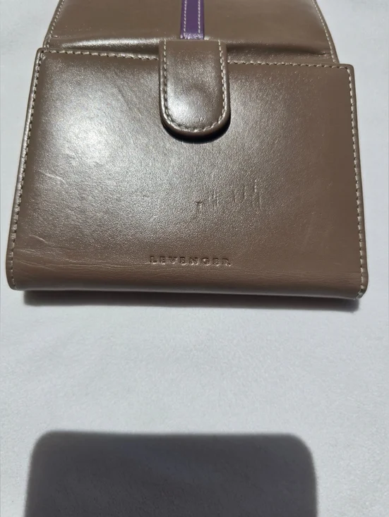 Levenger Wallet Bifold Smooth Taupe Purple Leather Snap Closure Coin Pocket - Picture 15 of 16